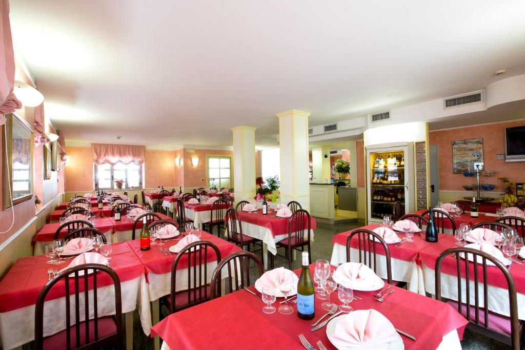 Hotel Le Soleil San Benedetto del Tronto Eksteriør billede
