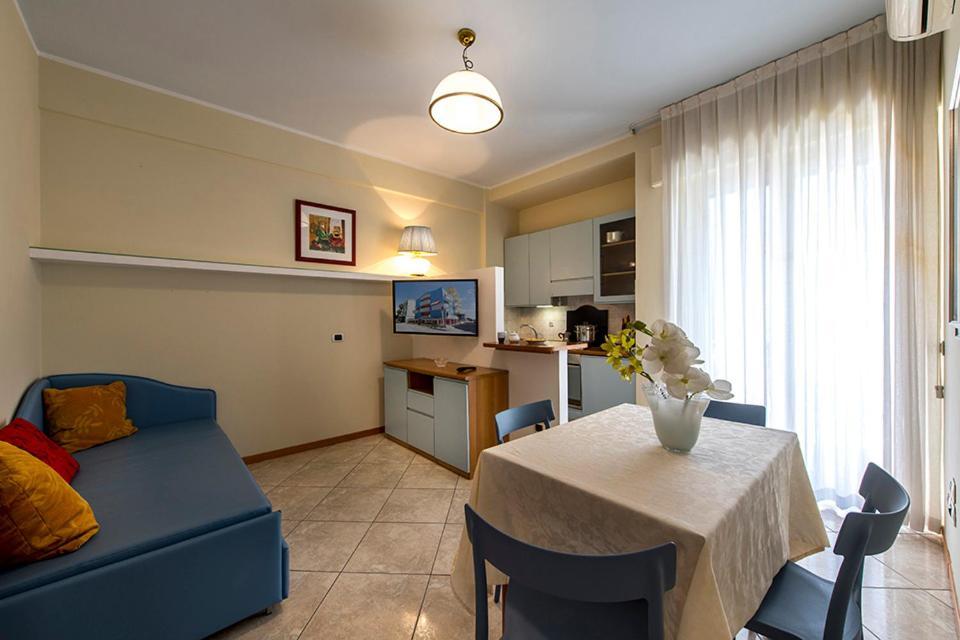Hotel Le Soleil San Benedetto del Tronto Eksteriør billede